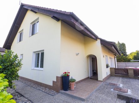 Prodej domu/vily, 300 m²