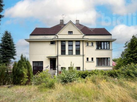 Prodej nájemního domu, 482 m²