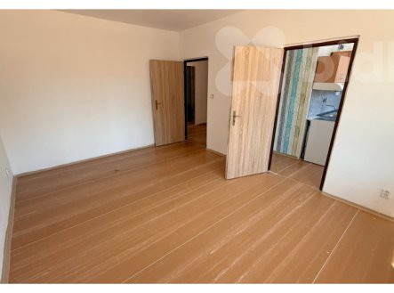 Pronájem bytu, 2+1, 63 m²
