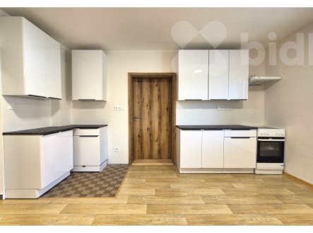 Pronájem bytu, 3+kk, 132 m²