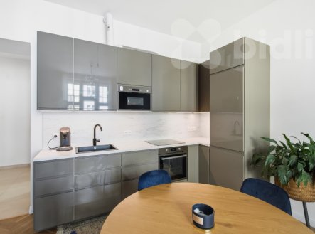 Prodej bytu, 2+kk, 82 m²