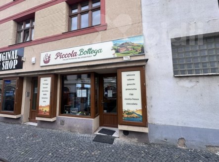 Pronájem obchodní prostory, 95 m²
