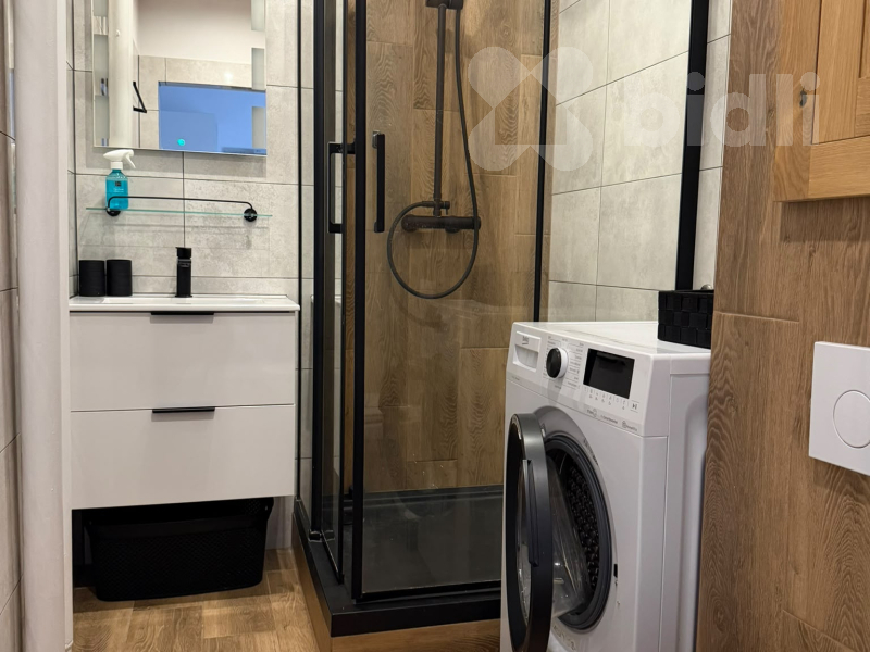 Pronájem bytu 3+1, 61 m² + zasklená lodžie, Tanvald
