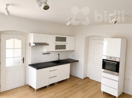 Pronájem bytu, 2+kk, 60 m²
