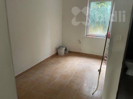 Prodej nájemního domu, 648 m²