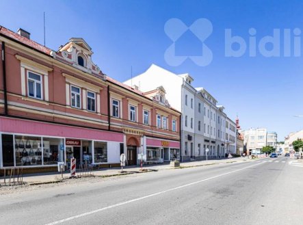 Prodej komerčního objektu, obchodní centrum, 810 m²