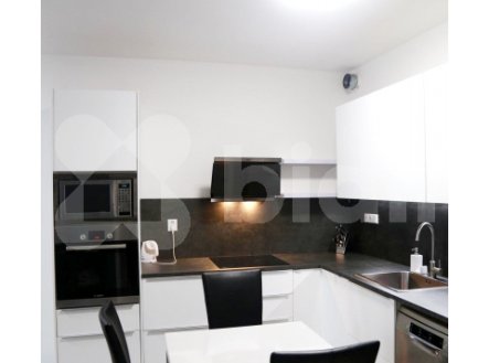 Pronájem bytu, 2+kk, 50 m²