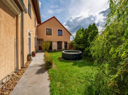 Prodej penzion, 1 015 m²
