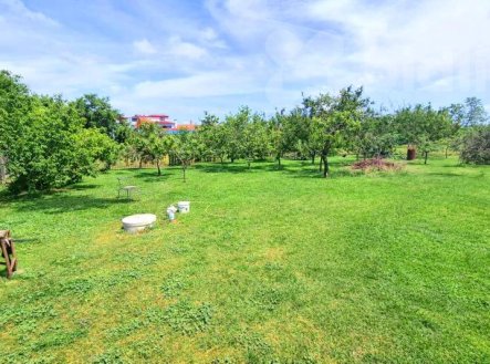 Výjimečný pravidelný rovný stavební pozemek - Čejkovice, okres Znojmo | Prodej - pozemek pro bydlení, 1 313 m²