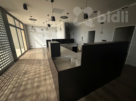 Pronájem obchodní prostory, 104 m²