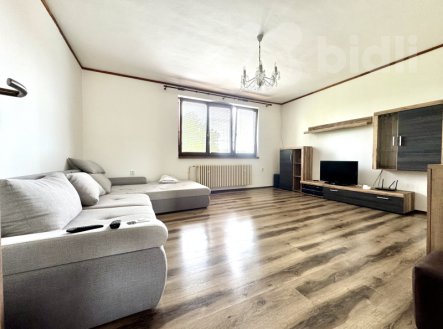 Pronájem domu/vily, 180 m²