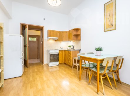Prodej bytu, 1+1, 42 m²