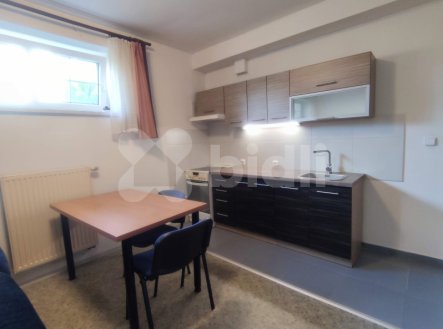 Pronájem bytu, 2+kk, 38 m²