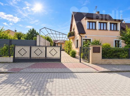 Prodej domu/vily, 213 m²