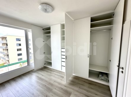 Pronájem bytu, 2+kk, 60 m²