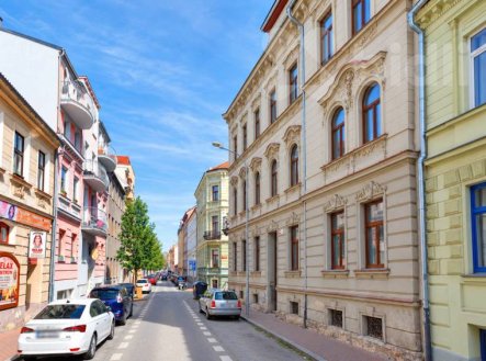 Pronájem bytu, 3+1, 120 m²