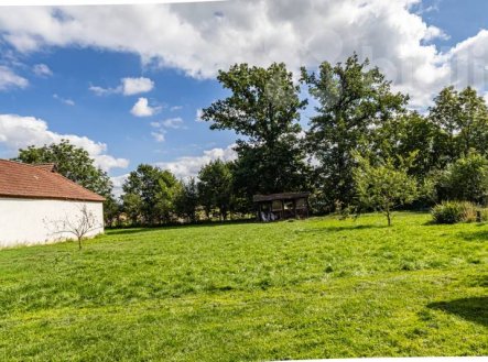 Prodej pozemku pro bydlení, 1 500 m²