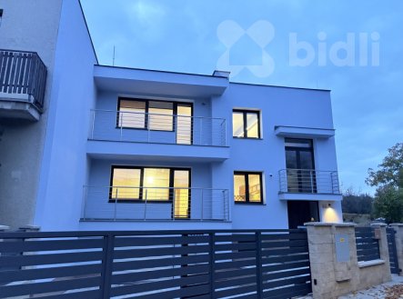 Pronájem bytu, 3+1, 88 m²