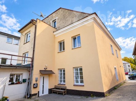 Pronájem bytu, 1+1, 37 m²