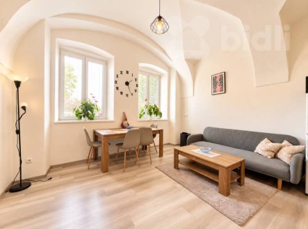 Prodej bytu, 1+1, 57 m²
