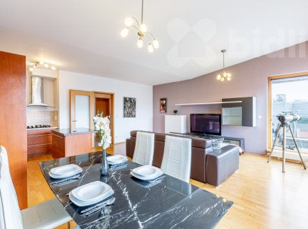 Pronájem bytu, 3+kk, 96 m²