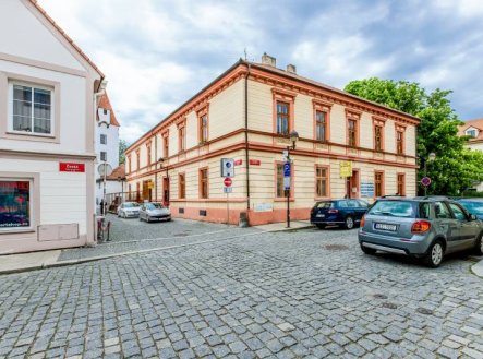 Pronájem bytu, 3+kk, 78 m²