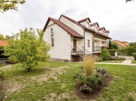 Prodej domu/vily, 225 m²