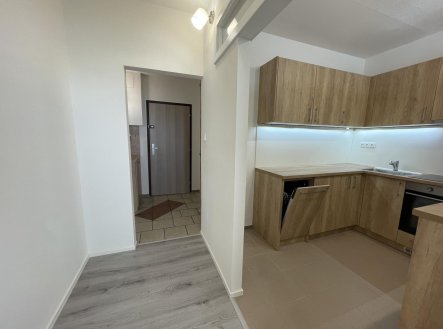 Pronájem bytu, 2+1, 40 m²