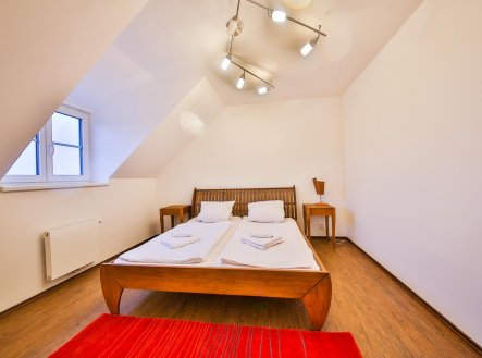 Pronájem bytu, 2+kk, 58 m²