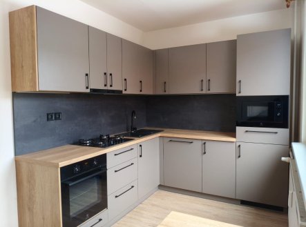 Pronájem bytu, 2+1, 55 m²