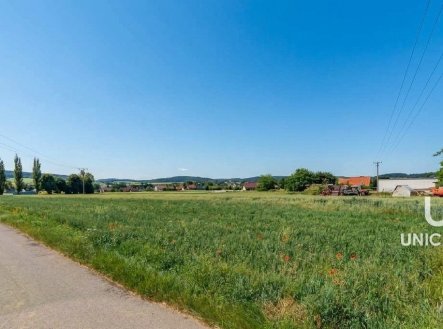 Prodej pozemku pro bydlení, 2 596 m²