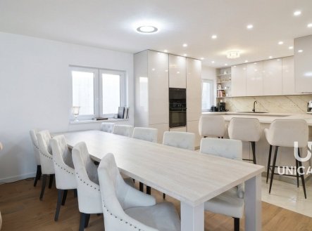 Prodej domu/vily, 230 m²