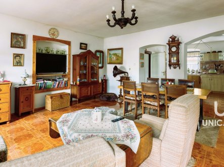 Prodej domu/vily, 330 m²