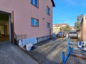 Pronájem komerčního objektu, sklad, 834 m²