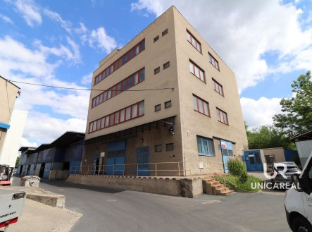 Pronájem komerčního objektu, sklad, 333 m²
