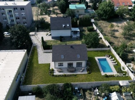 Prodej pozemku pro bydlení, 759 m²