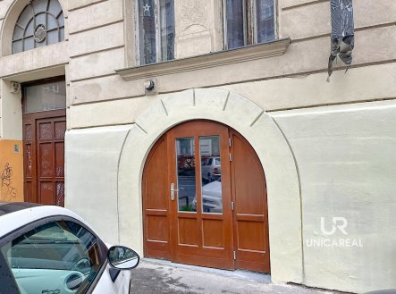Pronájem obchodní prostory, 58 m²
