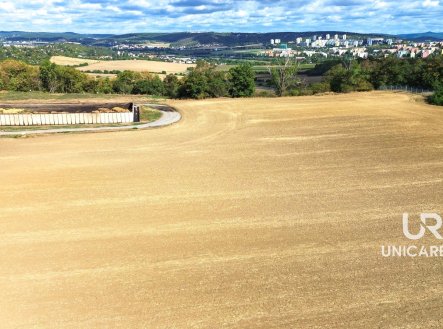 Prodej pozemku pro komerční výstavbu, 1 755 m²
