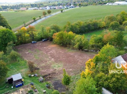 Prodej pozemku pro bydlení, 1 800 m²