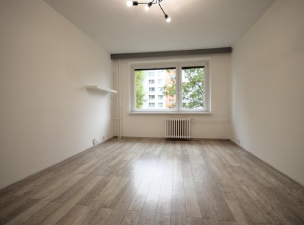 Pronájem bytu, 1+1, 37 m²