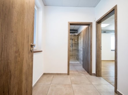Pronájem kanceláře, 86 m²