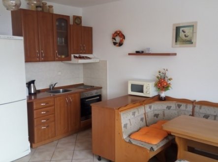 Pronájem bytu, 1+kk, 33 m²