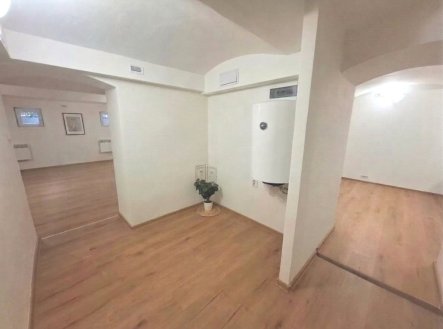Prodej kanceláře, 62 m²