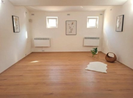 Prodej kanceláře, 62 m²