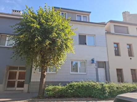 Prodej obchodní prostory, 62 m²