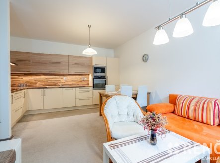 Pronájem bytu, 2+kk, 45 m²