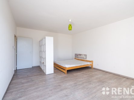 Pronájem bytu, 1+1, 52 m²