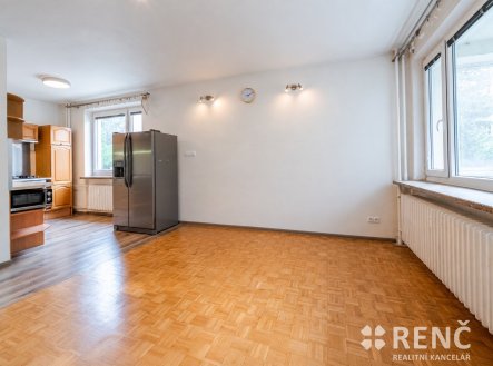 Pronájem bytu, 3+kk, 74 m²