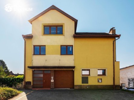 Prodej kanceláře, 378 m²
