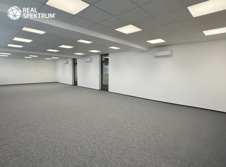 Pronájem kanceláře, 105 m²